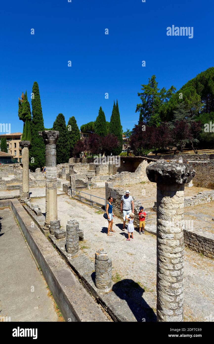 Frankreich, Vaucluse, Vaison la Romaine, archäologischer Park, Puymin-Stätte, das Heiligtum der Säulengänge Stockfoto