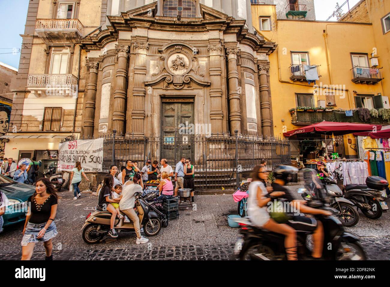 Chiesa di santa maria succurre miseris ai vergini Fotos und