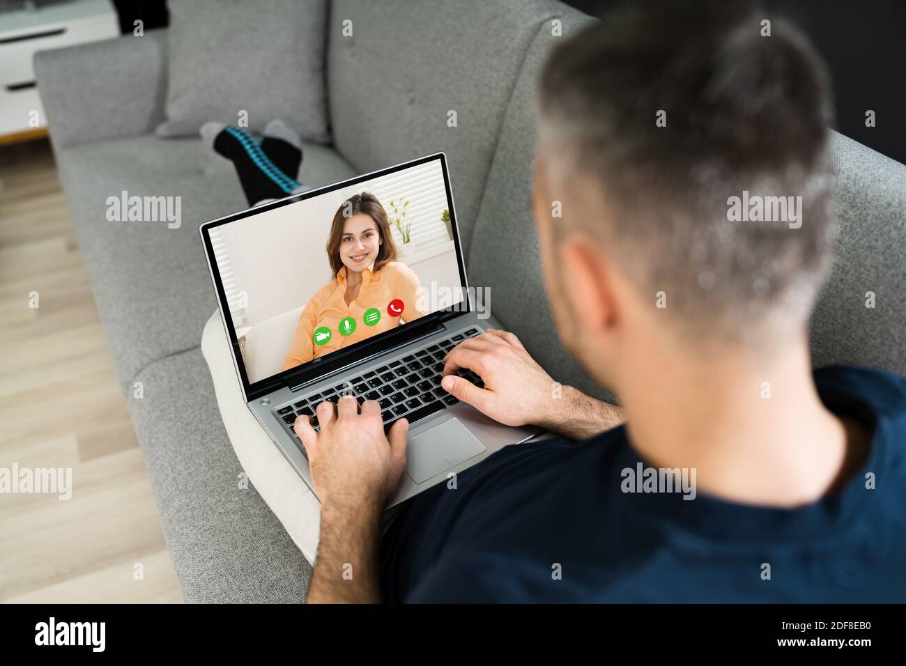 Online-Videokonferenz Webcam Live-Chat Auf Laptop Stockfoto