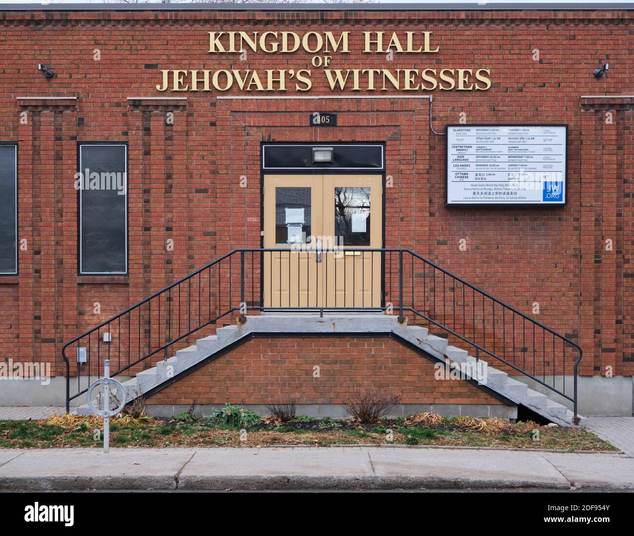Kingdom Hall, Jehovas Zeugen Eingang und Fassade in Ottawa Stockfoto