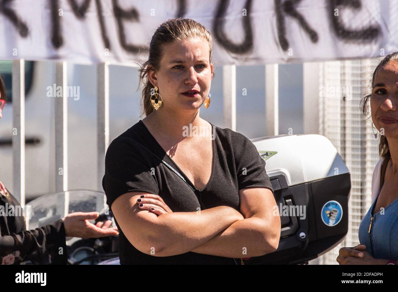 Mathilde Panot, Frankreich Insoumise Stellvertreterin für Val-de-Marne - Renault-Führungskräfte haben weltweit 15,000 Stellenabbau bestätigt, davon 4,600 in Frankreich. Choisy-le-ROI wäre der einzige Standort, der am 29. Mai 2020 in Choisy-le-ROI, Frankreich, schließen würde. Foto von Nasser Berzane/ABACAPRESS.COM Stockfoto