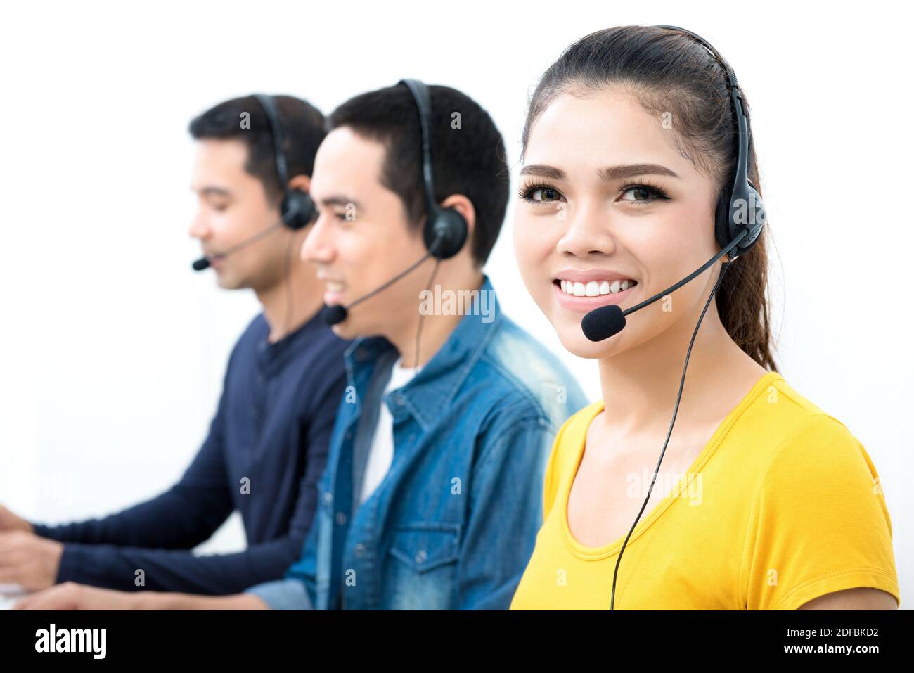 Casual Asian Call Center Team Stockfoto