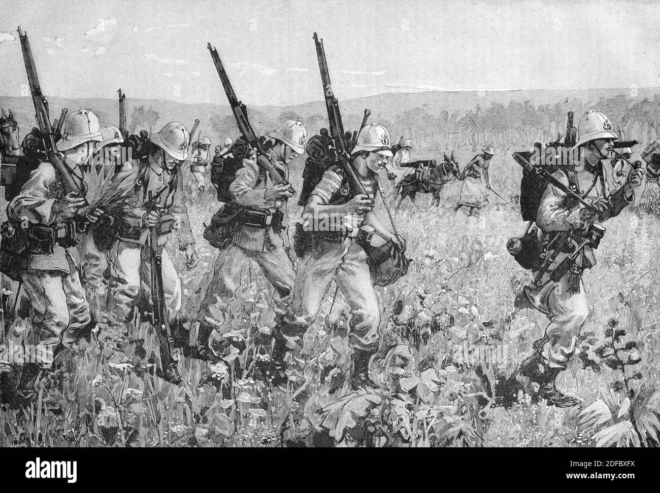 Französische Truppen oder Soldaten marschieren während des Franco-Hova-Krieges, des Kolonialkrieges oder der Eroberung Madagaskars (Engr 1895) Vintage Engraving oder Illustration Stockfoto