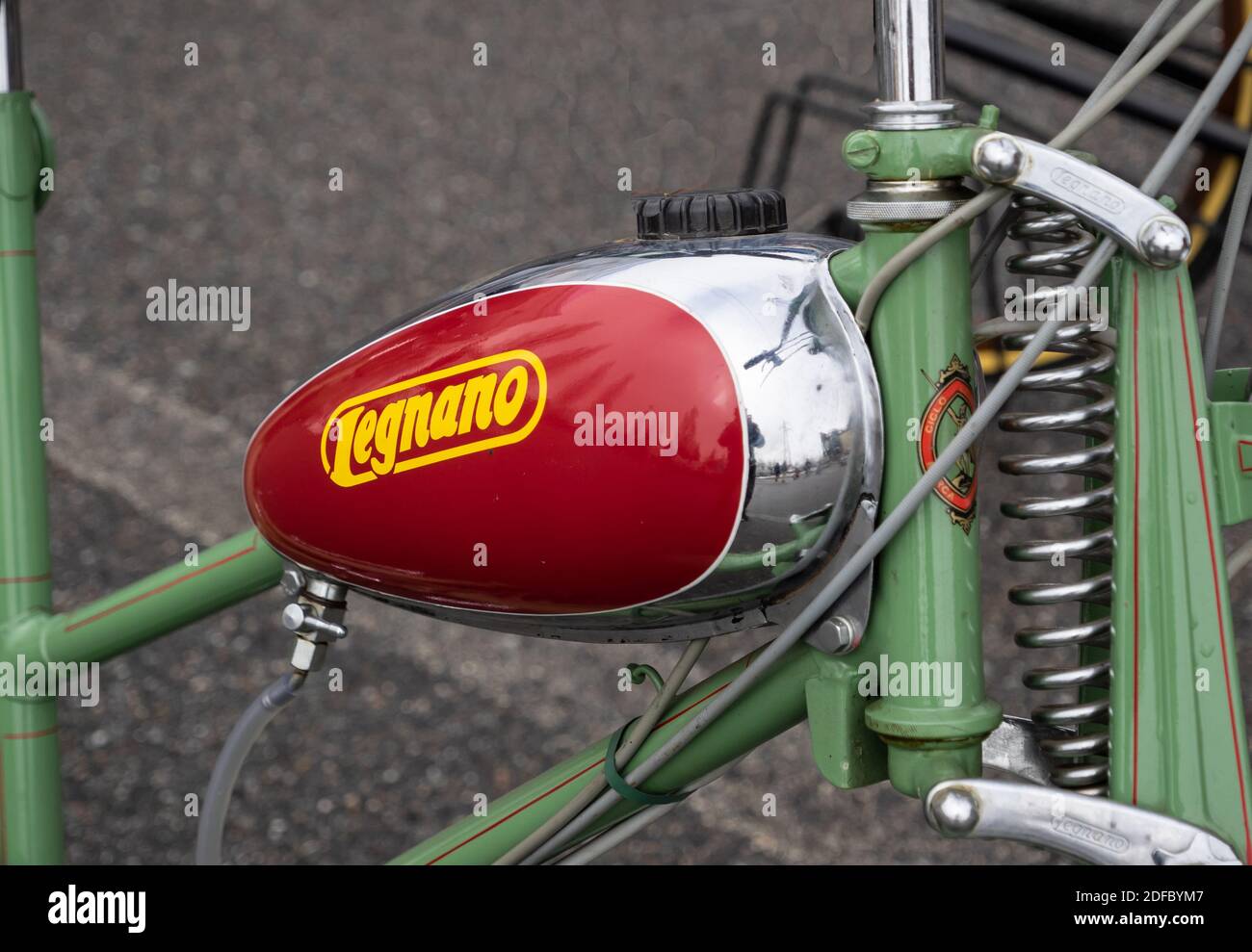 Vintage Fahrradrahmen Legnano Marke mit Tank Stockfoto