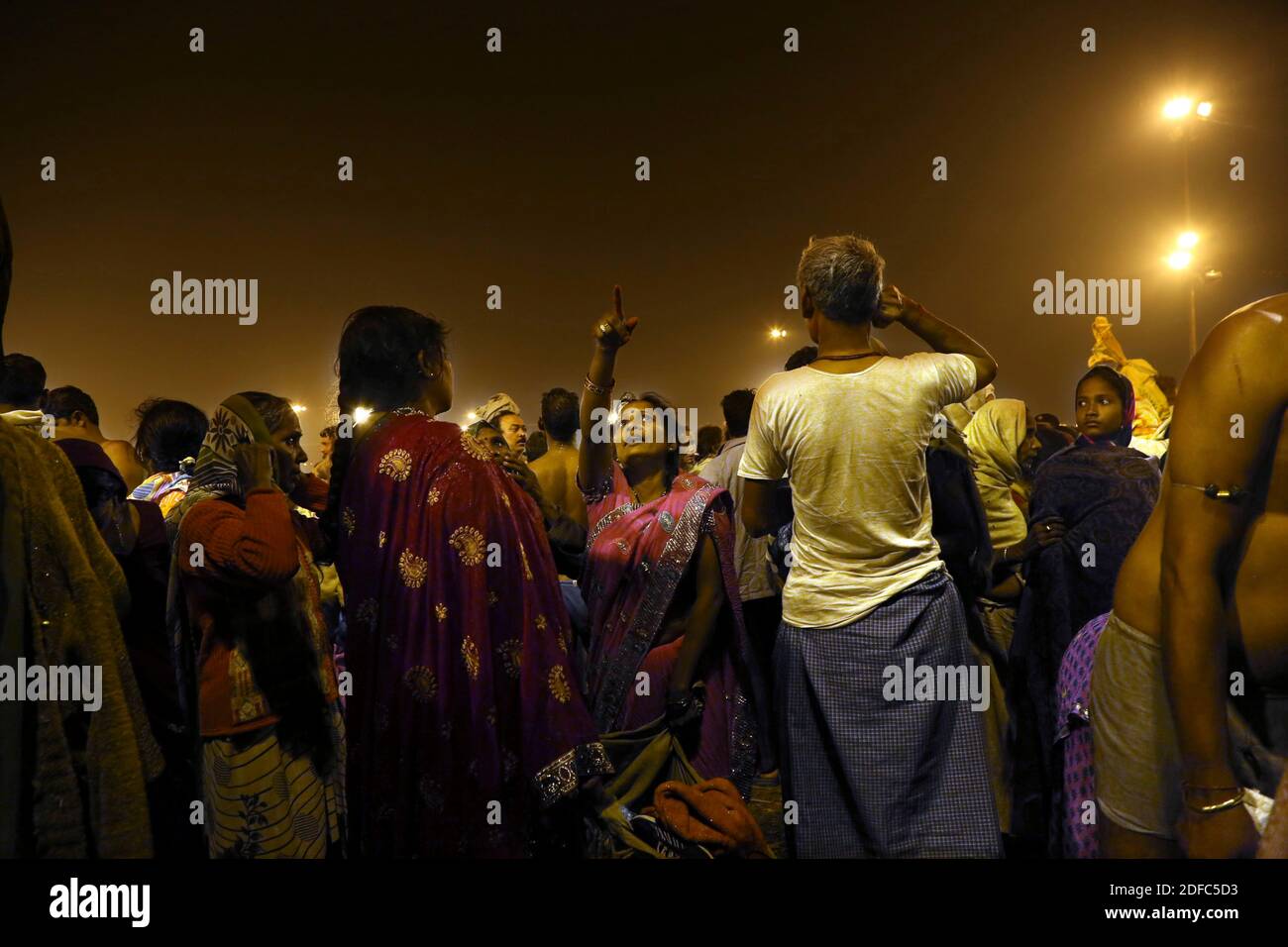 Indien, Menschenmenge während der Maha Kumbh 2013 Wallfahrt Stockfoto