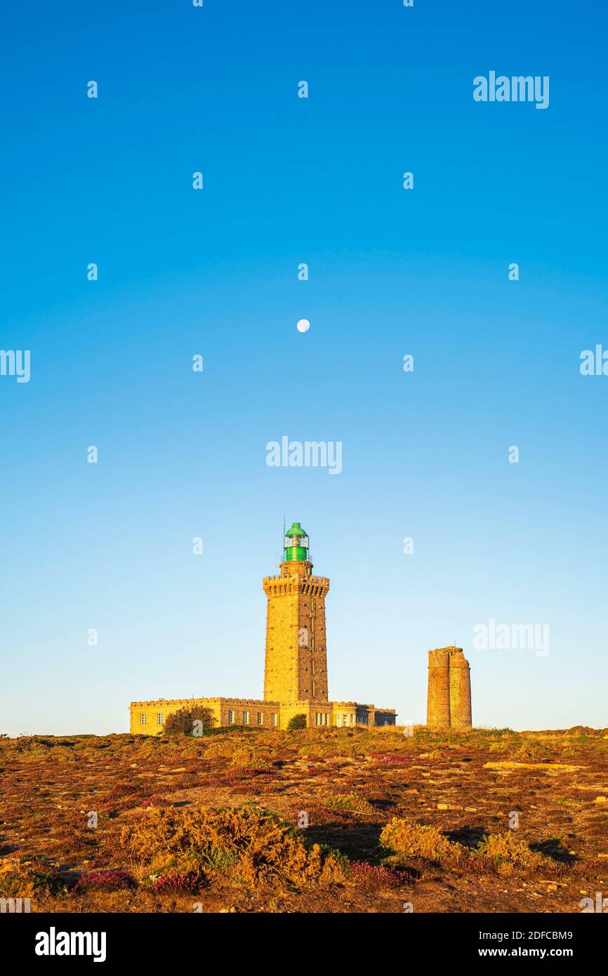 Frankreich, Cotes d'Armor, Emerald Coast, Plegenon, Frehel Cape und seine Leuchttürme, einschließlich eines Vauban Leuchtturm Stockfoto