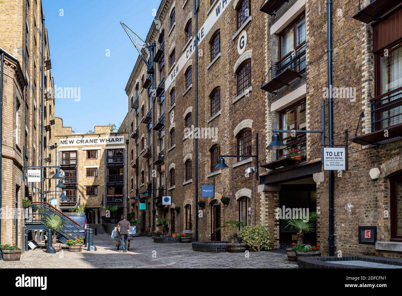 New Crane Wharf, Docklands, London, Großbritannien Stockfoto