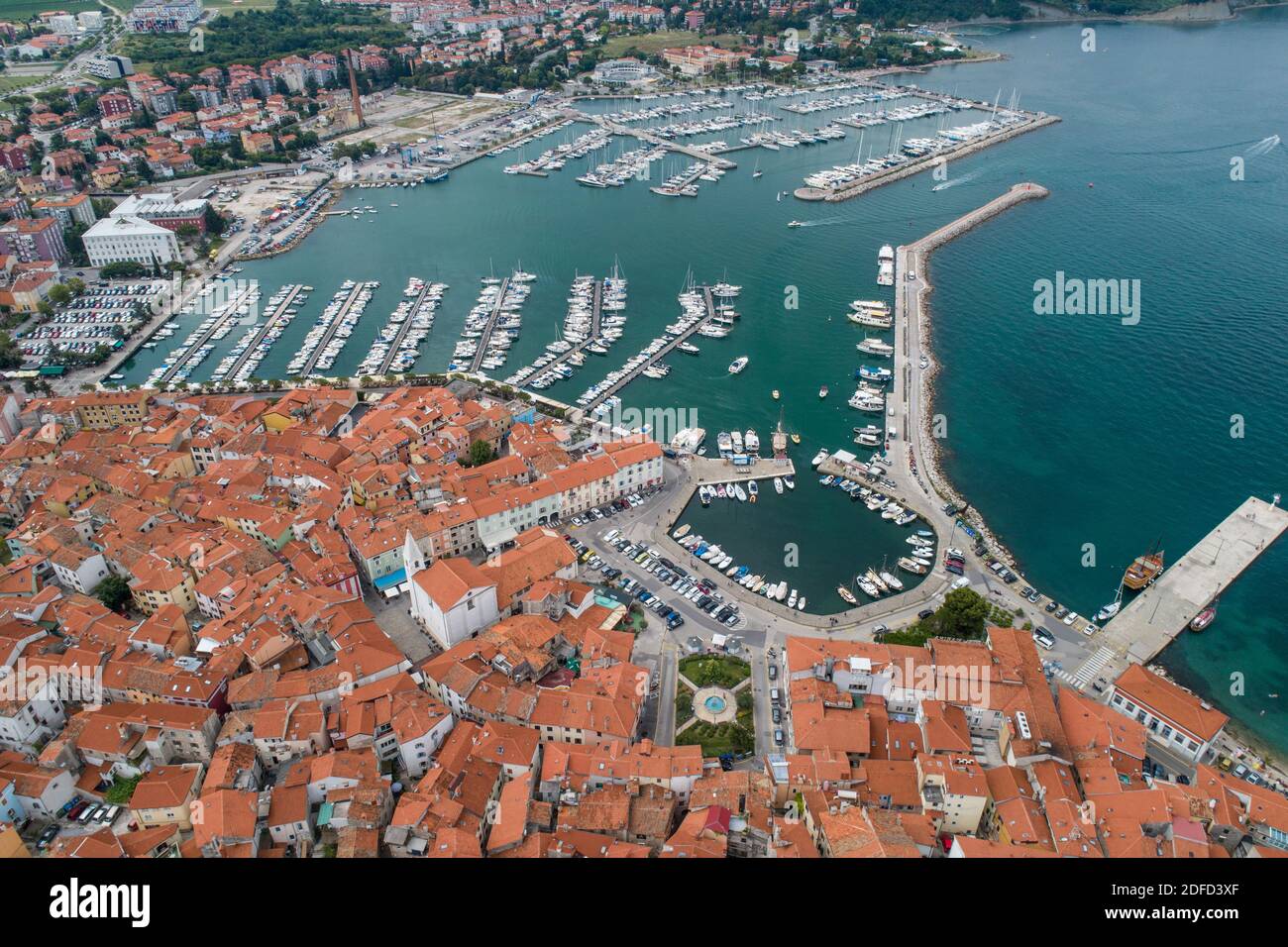 Vogelperspektive auf Izola an der slowenischen adriaküste Stockfoto