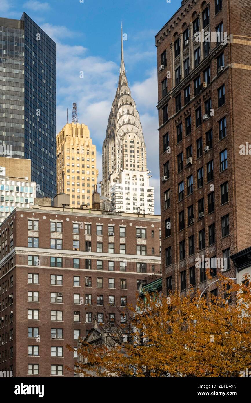 Blick auf das Chrysler Building von der Park Avenue in Murray Hill, New York City, USA Stockfoto