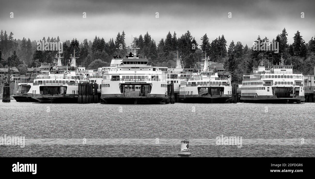 Washington State Ferries standen am Wartungsdock in Eagle Harbor an. Stockfoto