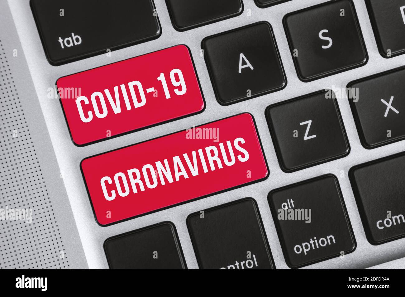 Neues Coronavirus-Ausbruchskonzept. Covid-19 Coronavirus Word auf der Computertastatur. Stockfoto