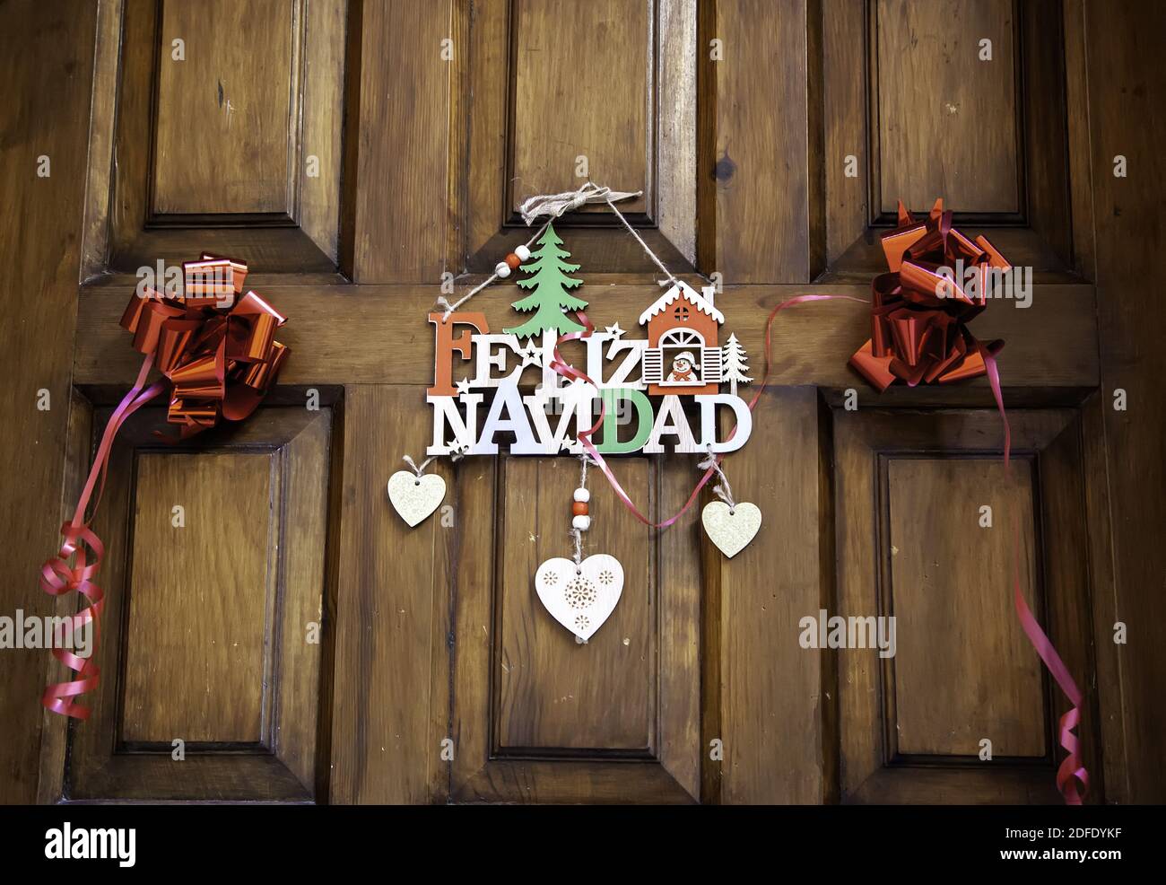 Frohe Weihnachten Detail auf Spanisch, Übersetzung aus dem Spanischen Stockfoto