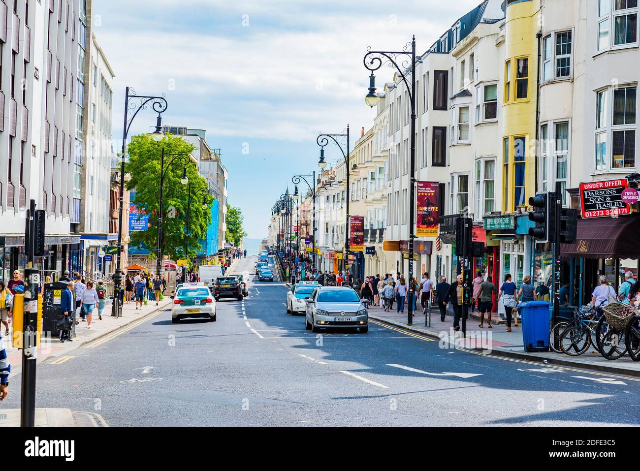 Blick auf Queens Road. Brighton, East Sussex, England, Vereinigtes Königreich, Europa Stockfoto