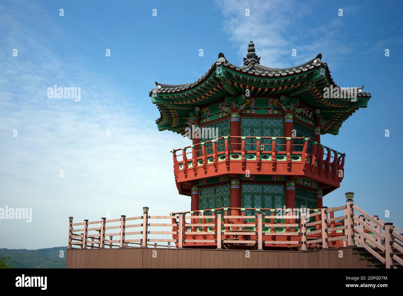 Seoul, Südkorea - 31. Mai 2019. Gyeongbokgung Palast mit blauem Himmel Stockfoto