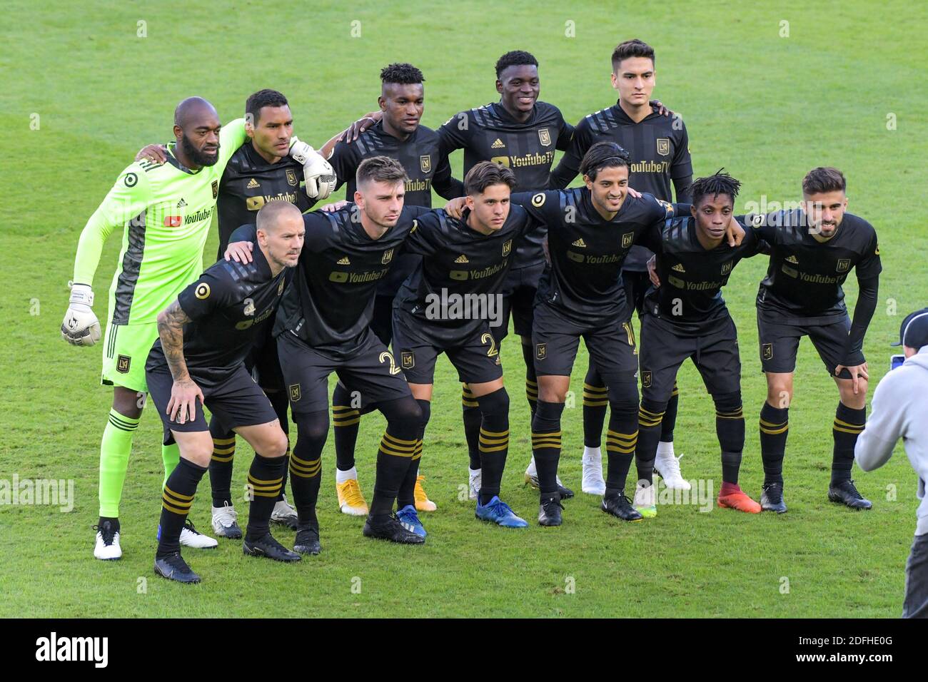LAFC-Spieler posieren vor einem MLS-Fußballspiel gegen die Portland-Hölzer, Sonntag, 08. November 2020, in Los Angeles. Das Spiel endete in einem 1-1 Unentschieden. (Dylan S Stockfoto