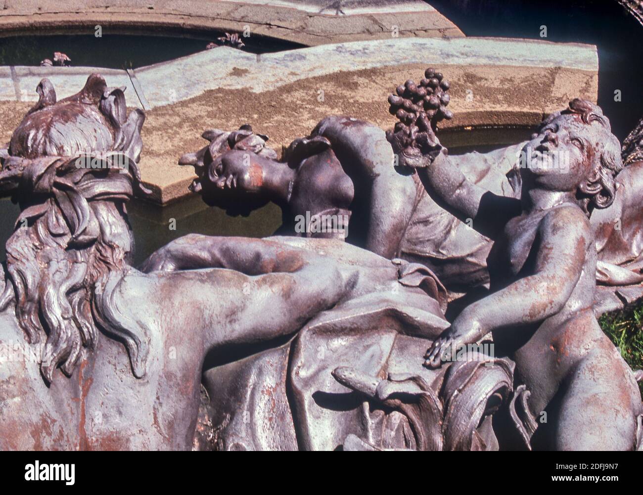 Analog gescanntes Foto der Brunnen des Königspalastes von La Granja de San Ildefonso in der Stadt Segovia, Kastilien und Leon, Spanien, Europa Stockfoto