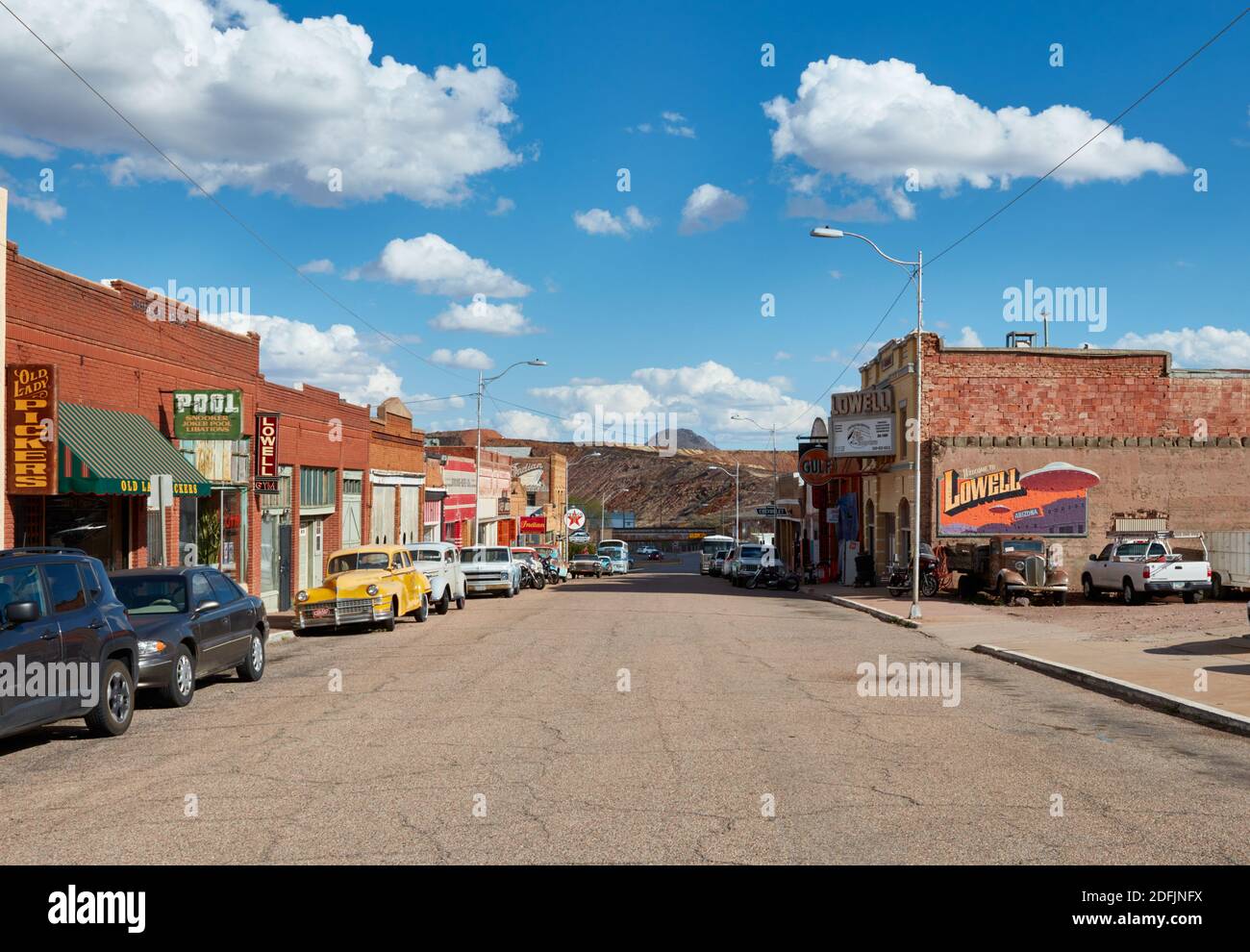 Erie Street in Lowell, Arizona. Es sah wieder so aus wie in den 1950er Jahren. Stockfoto