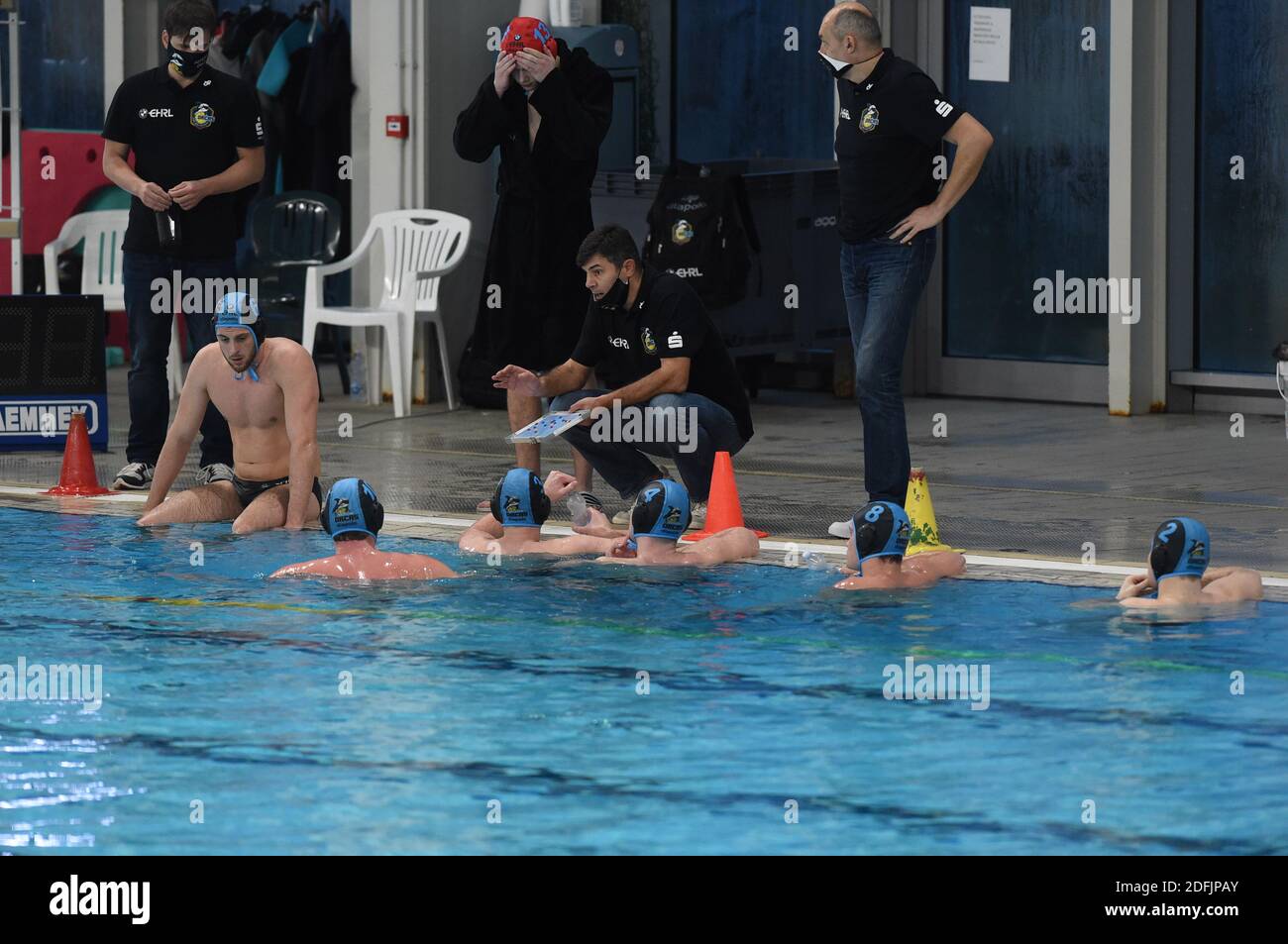 Savona, Italien. Dezember 2020. Savona, Italien, Zanelli Pool, 05. Dezember 2020, Team OSC Potsdam, Auszeit während VK Radnicki gegen OSC Potsdam - len Euro Cup Wasserball Spiel Credit: Danilo Vigo/LPS/ZUMA Wire/Alamy Live News Stockfoto