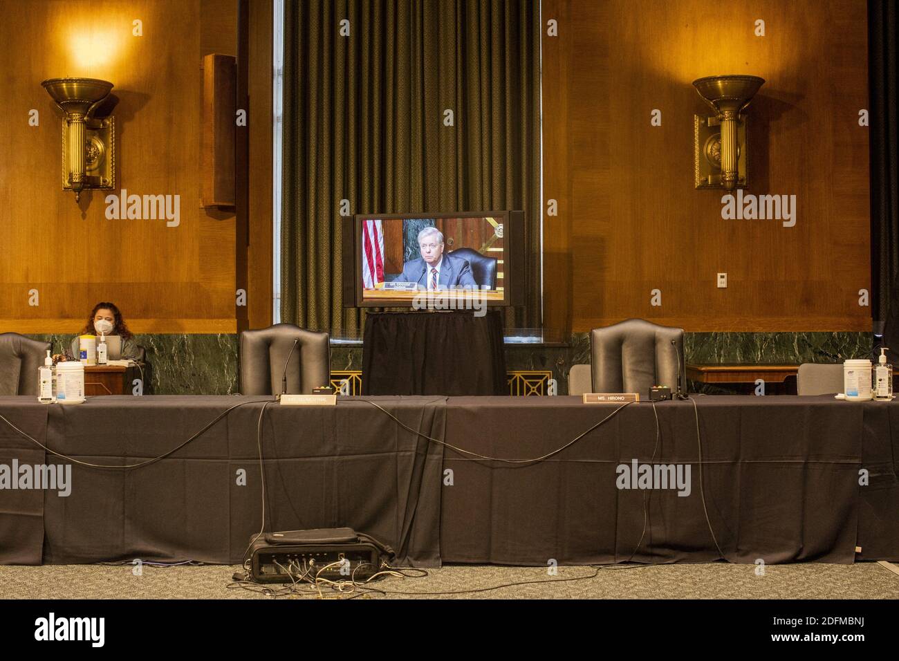 Washington, DC - 10. November 2020: US-Senator Lindsey Graham während der Anhörung zum Crossfire Hurricane, während er den ehemaligen FBI-stellvertretenden Direktor Andrew McCabe interviewte, der aus der Ferne erschien. Foto von Jason Andrew/Pool/ABACAPRESS.COM Stockfoto