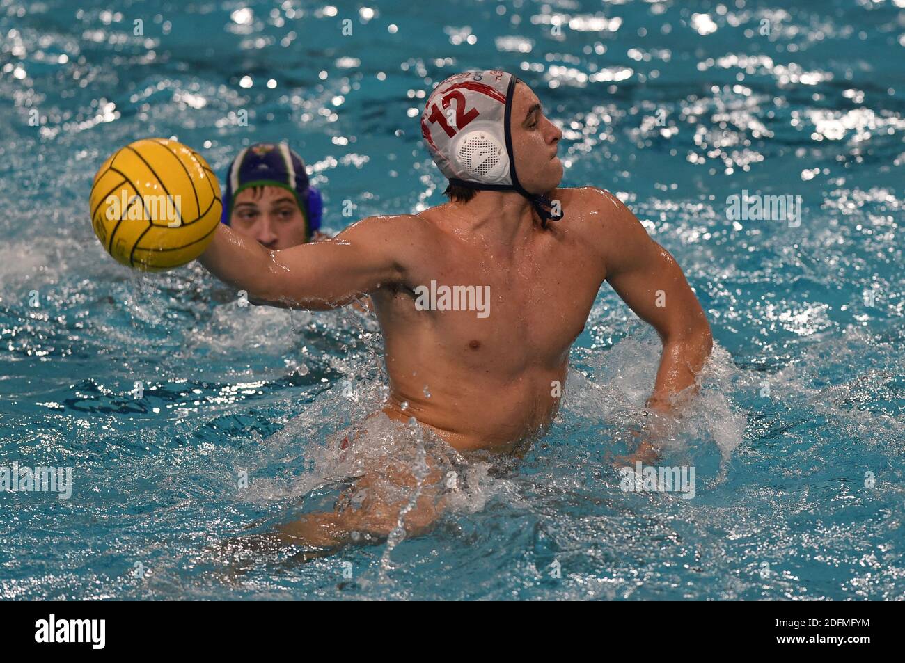 Savona, Italien. Dezember 2020. Savona, Italien, Zanelli Pool, 05. Dezember 2020, Alessio Caldieri (Savona) während der Rari Nantes Savona vs CE Mediterranei - len Euro Cup Wasserball Spiel Credit: Danilo Vigo/LPS/ZUMA Wire/Alamy Live News Stockfoto