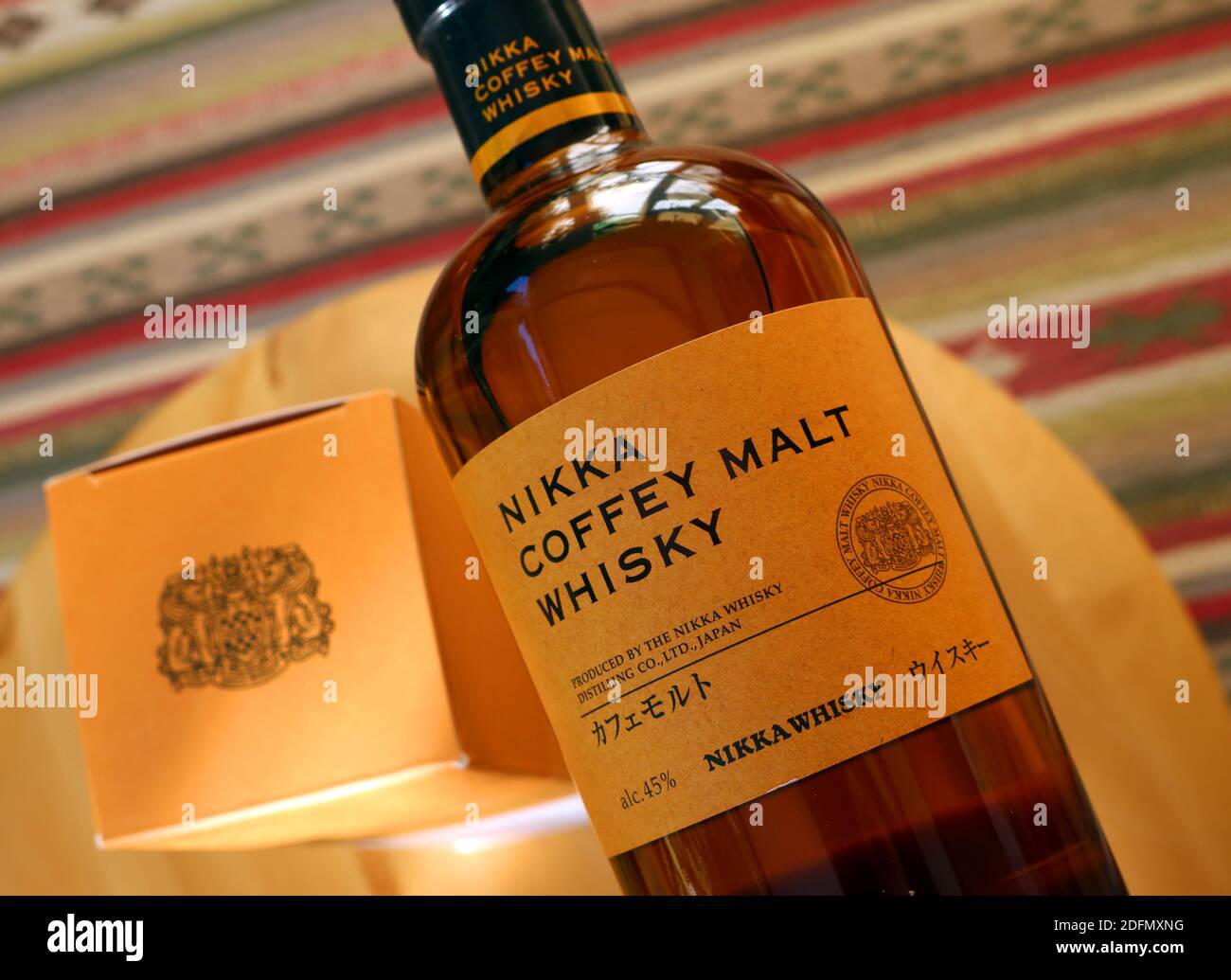 Nikka Whisky Distilling, Nikka Coffey Malt Whisky, japanischer Whisky Stockfoto