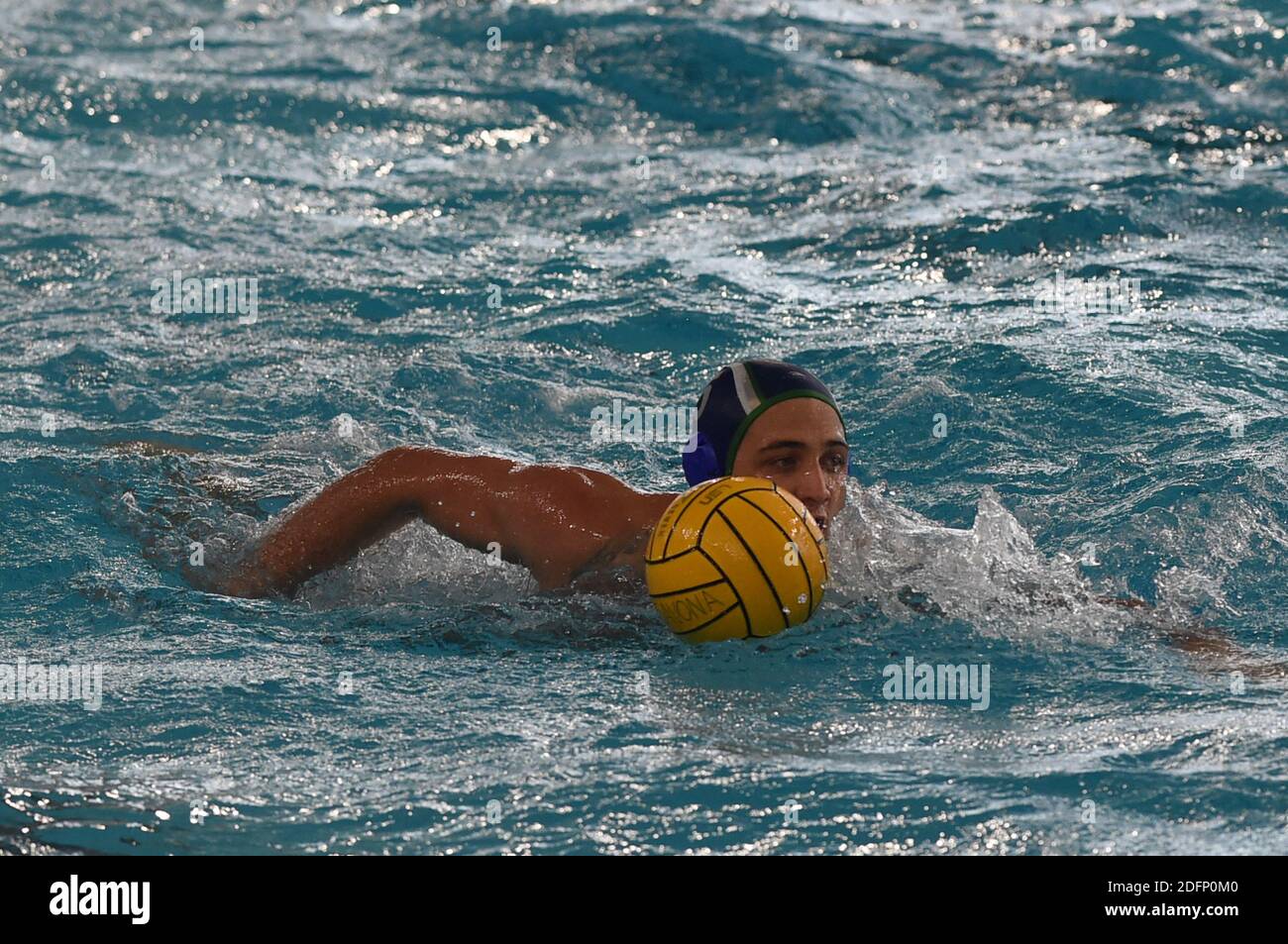 Savona, Italien. Dezember 2020. Savona, Italien, Zanelli Pool, 06. Dezember 2020, GALEEV GALEEV Donat (CE Mediterranei) während Potsdam vs Mediterrani - len Euro Cup Wasserball Spiel Credit: Danilo Vigo/LPS/ZUMA Wire/Alamy Live News Stockfoto