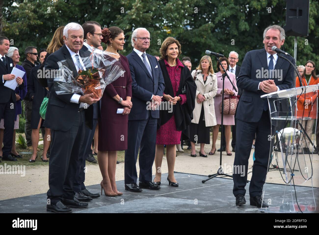 König Carl Gustav, Königin Silvia, Prinzessin Victoria und Prinz Daniel mit Francois Bayrou Major der Stadt im Parc Beaumont in Pau, Frankreich am 8. oktober 2018. Foto von Quentin Top/ABACAPRESS.COM Stockfoto