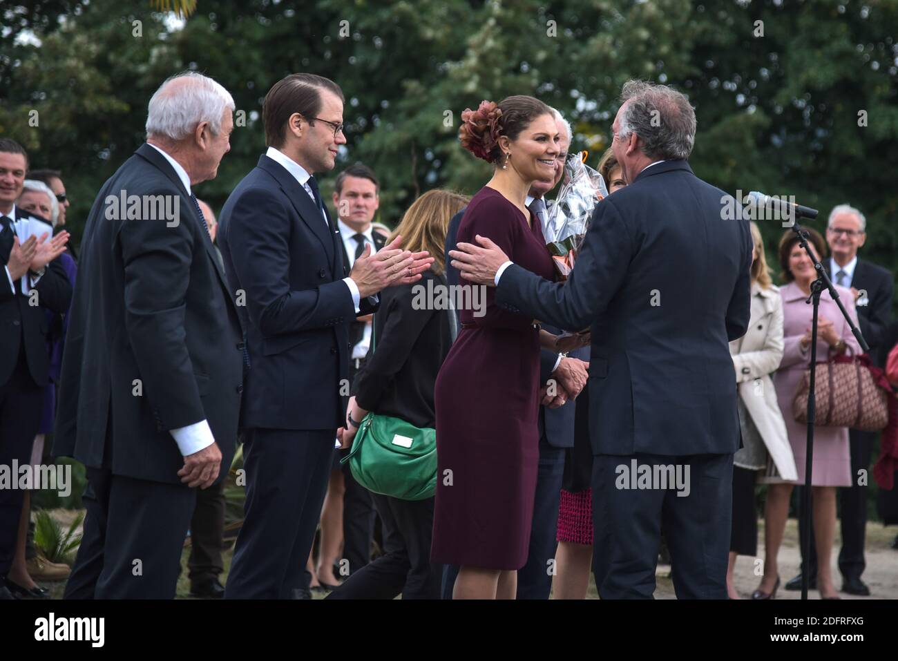 König Carl Gustav, Königin Silvia, Prinzessin Victoria und Prinz Daniel mit Francois Bayrou Major der Stadt im Parc Beaumont in Pau, Frankreich am 8. oktober 2018. Foto von Quentin Top/ABACAPRESS.COM Stockfoto