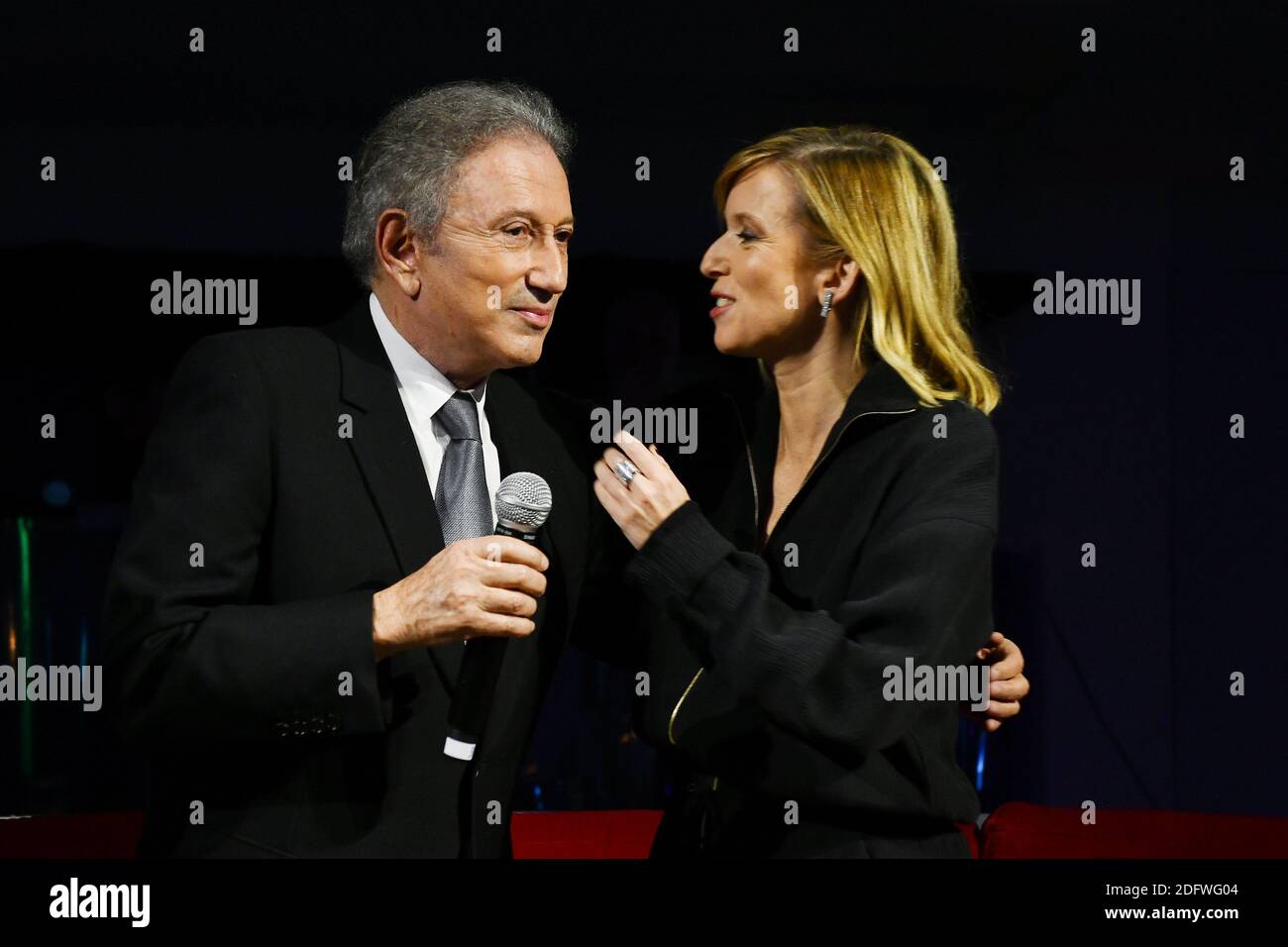 Michel Drucker Stockfotos Und Bilder Kaufen Alamy