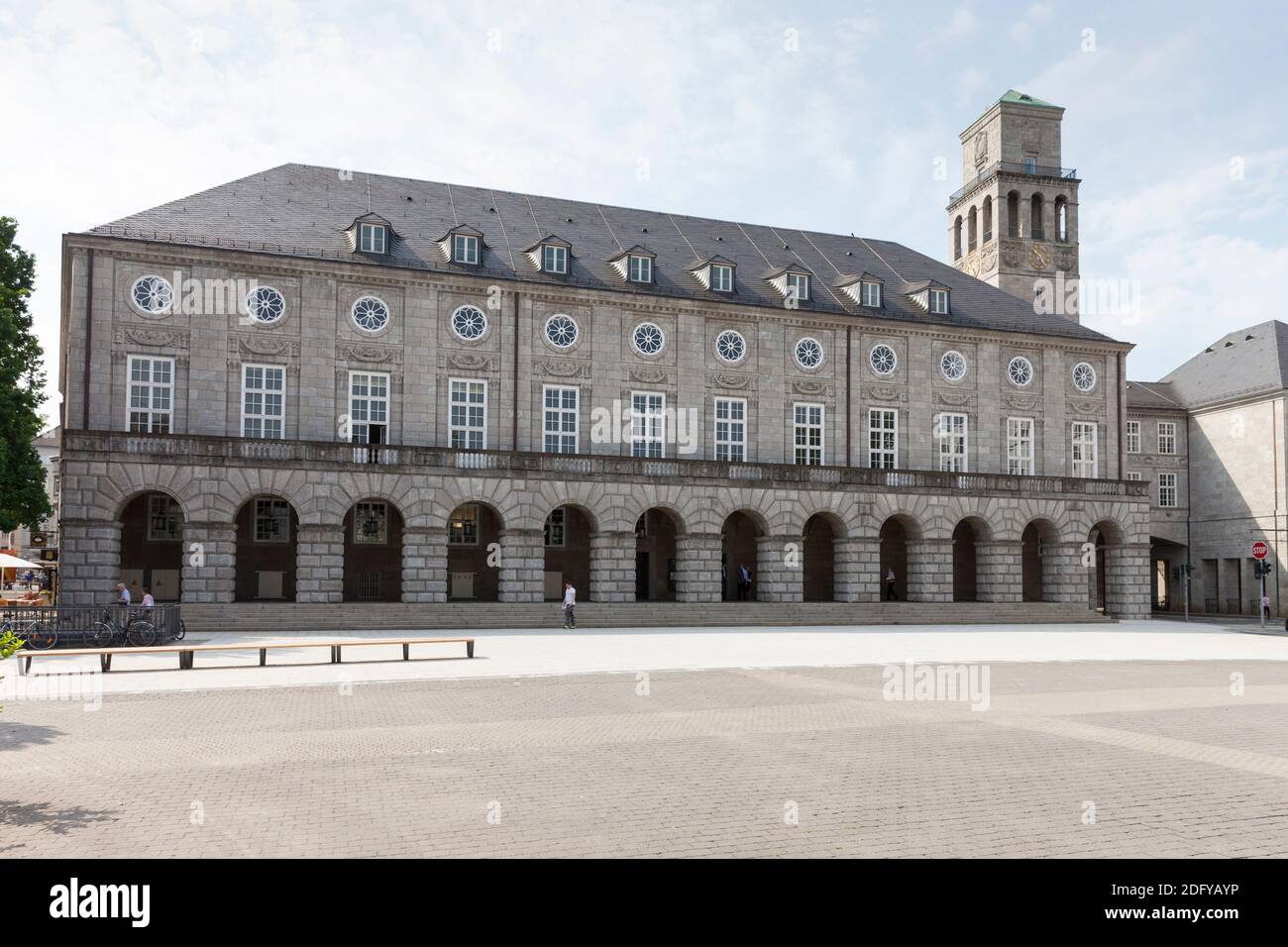 Geographie / Reisen, Deutschland, Nordrhein-Westfalen, Mülheim an der Ruhr, Rathaus, Additional-Rights-Clearance-Info-not-available Stockfoto Geographie / Reisen, Deutschland, Nordrhein-Westfalen, Mülheim an der Ruhr, Rathaus, Additional-Rights-Clearance-Info-not-available Stockfoto