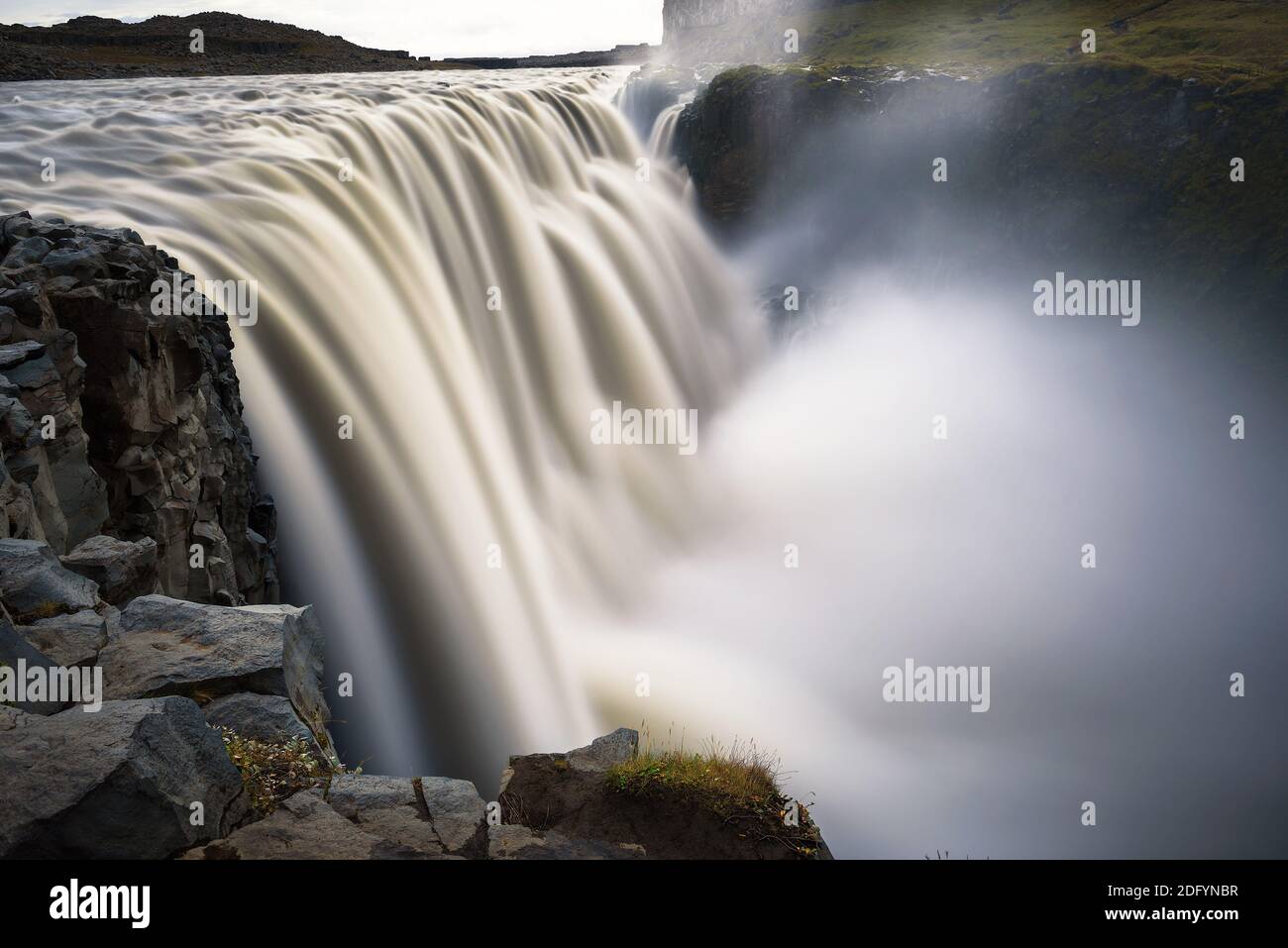 Dettifoss Wasserfall auf dem Jokulsa ein Fjollum Fluss in Island Stockfoto