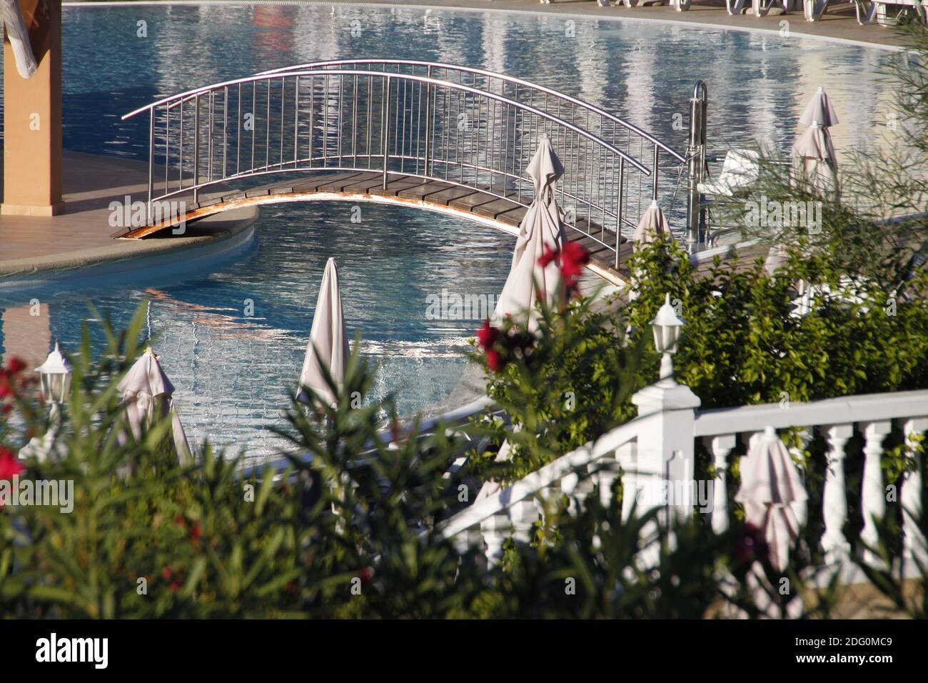 Hotel-Swimmingpool in Spanien Stockfoto