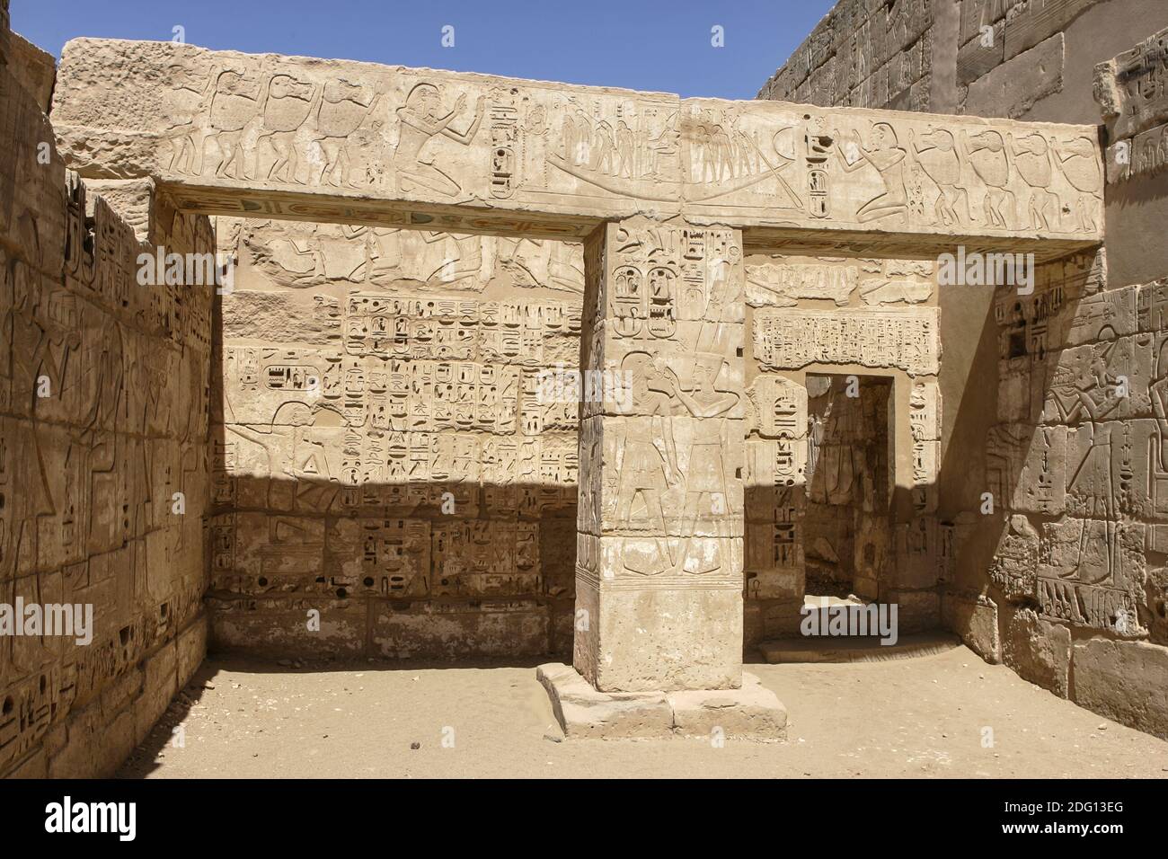 MEDINET HABU TEMPEL, ÄGYPTEN Stockfoto