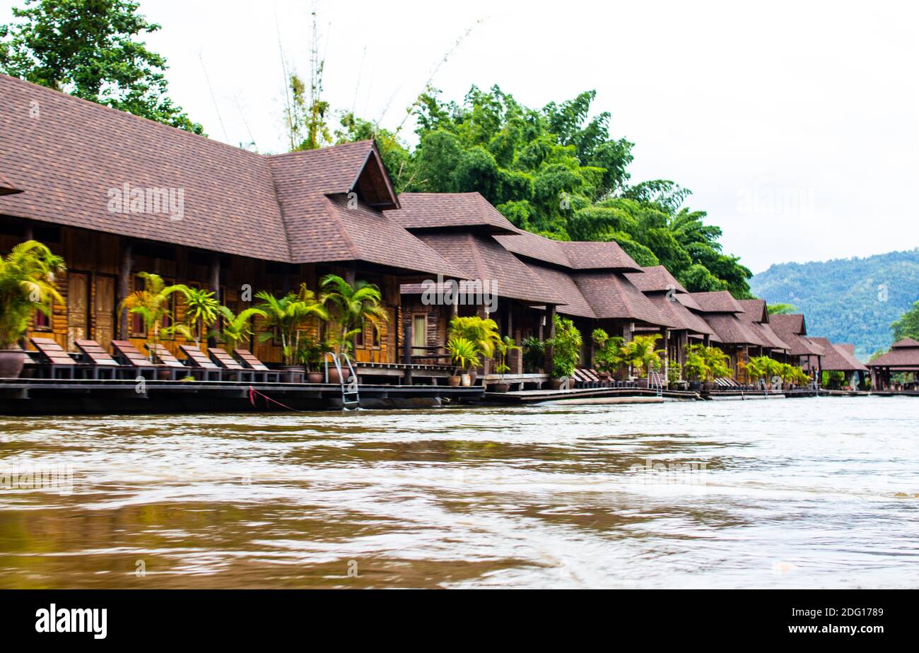 Hausboot am Kwai Fluss in Kanchanaburi Thailand Asien Stockfoto