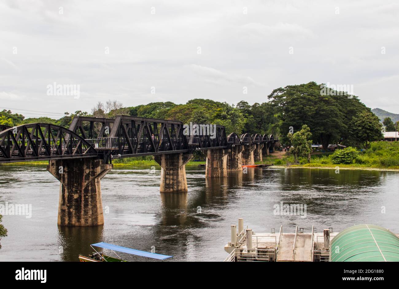 Kwai River Bridge in Kanchanaburi Thailand Asien Stockfoto