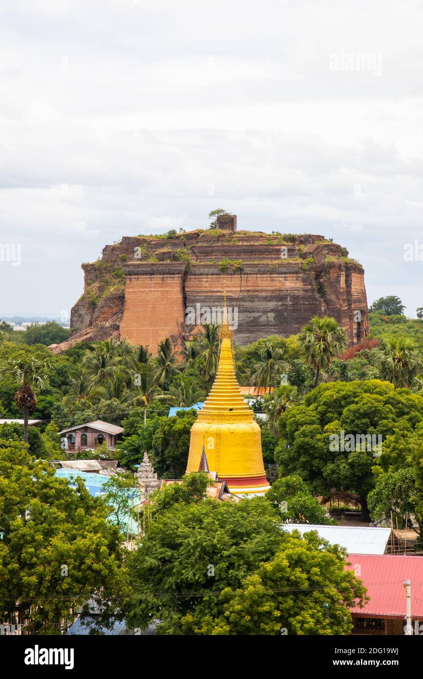 Mantara Gyi-Pagode oder Mingun-Pagode in Mingun bei Mandalay Myanmar Birma Asien Stockfoto