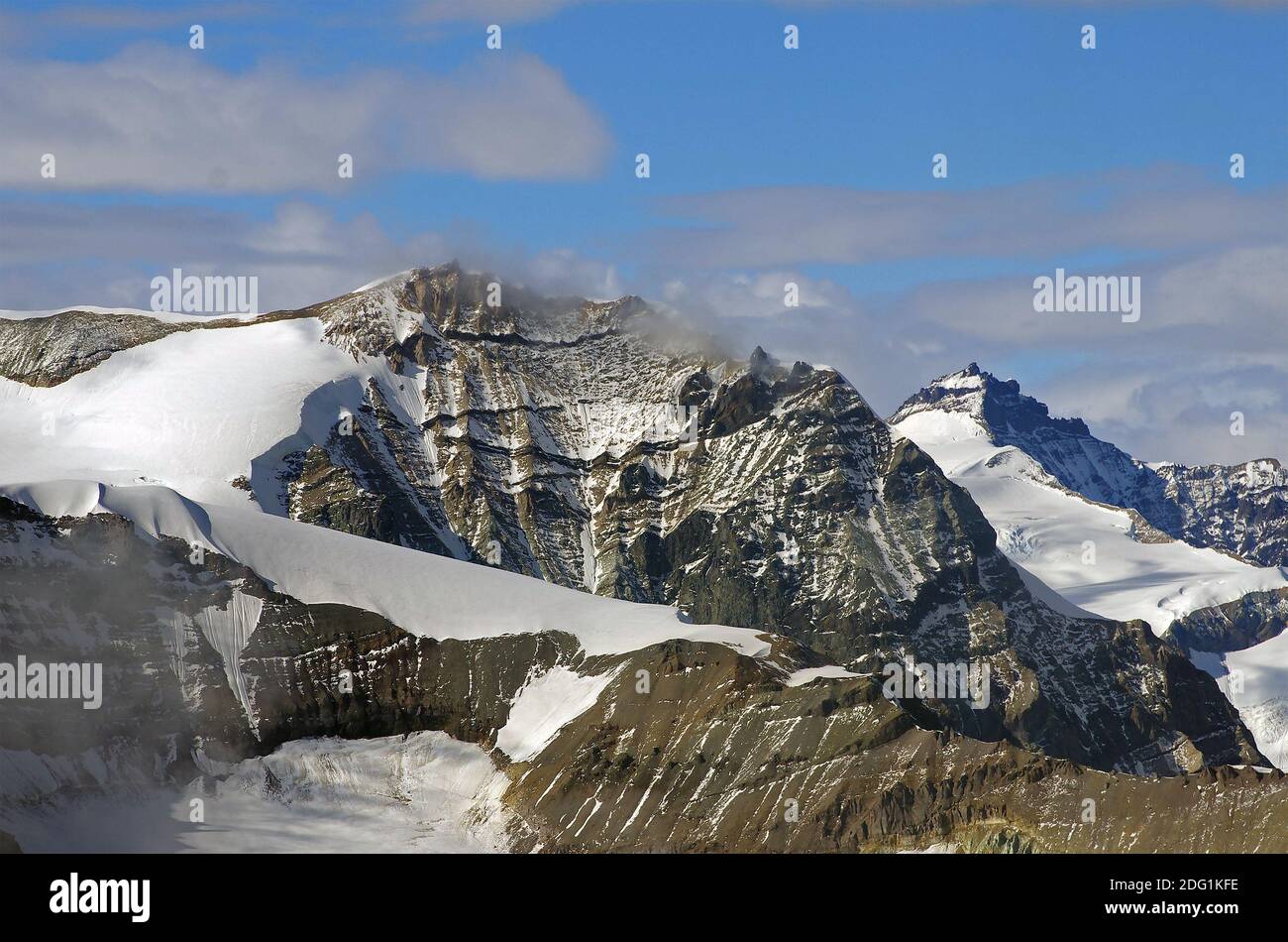 Schneebedeckte Berge im Landesinneren von Alaska Stockfoto