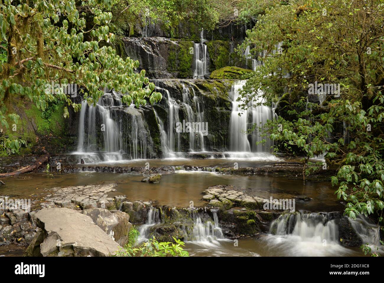 Purakaunui Fälle in Otago Neuseeland Stockfoto