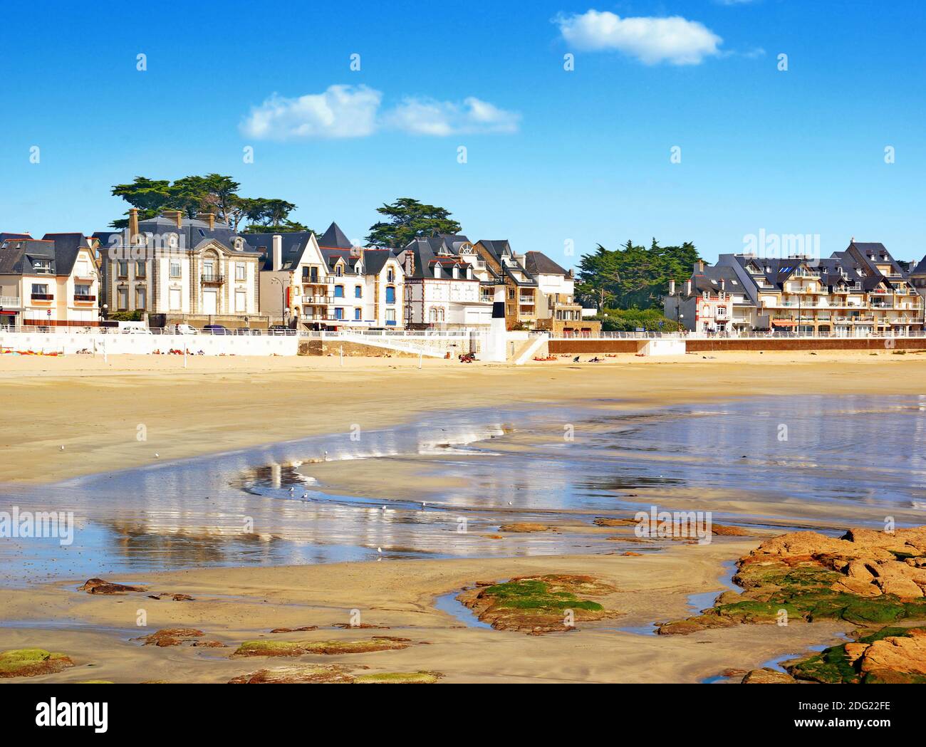 Der Strand von Quiberon bei Gezeiten, in der Bretagne, Frankreich. Stockfoto