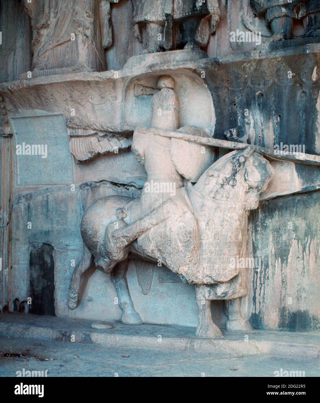 Reiterfigur des Sassanidenkönigs Khosrau II., Taq-e Bostan oder Bustan, Felsengrotte aus Sasanian, Kermanschah, Iran Stockfoto