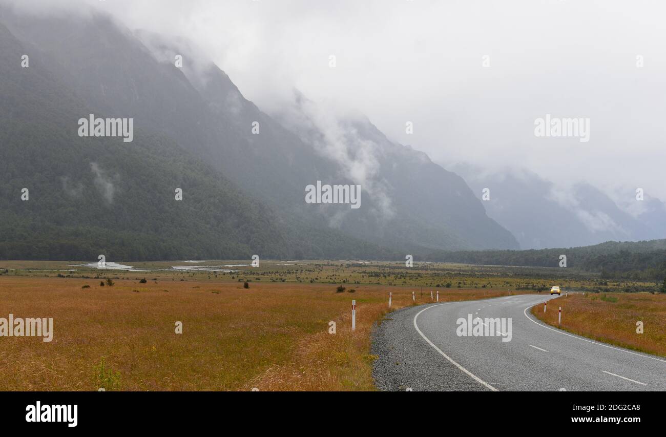 Straße von Te Anau zum Milford Sound Stockfoto
