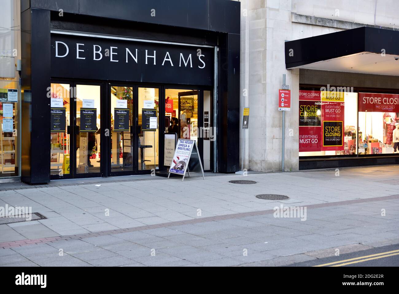 Debenhams Kaufhaus schließt und Verkaufsschilder, Bristol Stockfoto