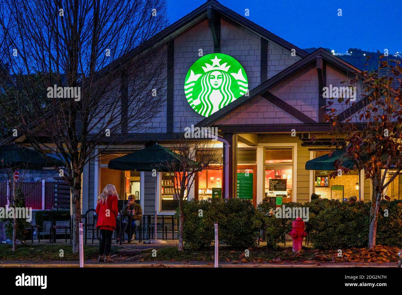 Starbucks Coffee Shop, Upper Lonsdale, North Vancouver, British Columbia, Kanada Stockfoto