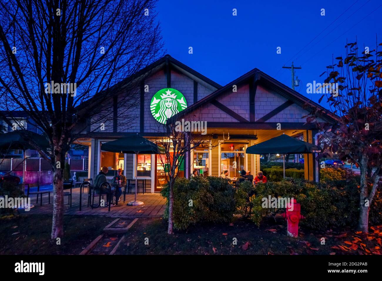 Starbucks Coffee Shop, Upper Lonsdale, North Vancouver, British Columbia, Kanada Stockfoto