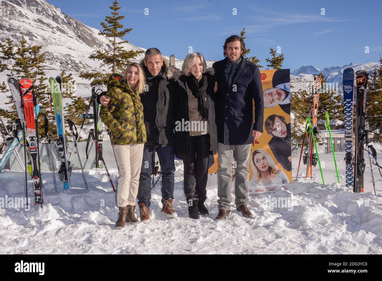 Anne Marivin, Medi Sadoun, Marie Christine Adam, Lannick Gautry beim 20. Alpe d'Huez Comedy Film Festival in l'Alpe d'Huez, Frankreich, am 21. Januar 2017. Foto von Julien Reynaud/APS-Medias/ABACAPRESS.COM Stockfoto Anne Marivin, Medi Sadoun, Marie Christine Adam, Lannick Gautry beim 20. Alpe d'Huez Comedy Film Festival in l'Alpe d'Huez, Frankreich, am 21. Januar 2017. Foto von Julien Reynaud/APS-Medias/ABACAPRESS.COM Stockfoto