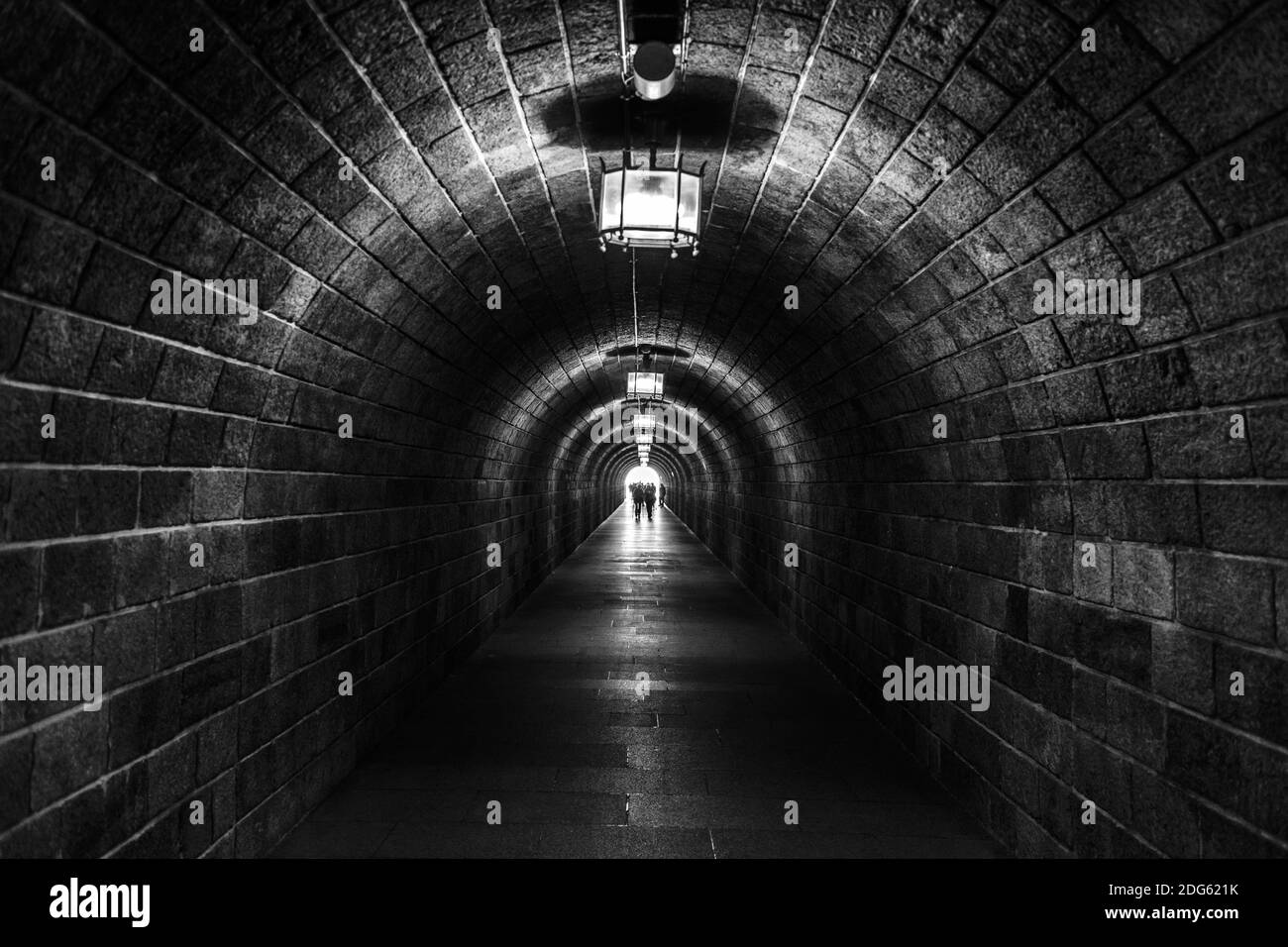 Tunnel für Fußgänger Stockfoto