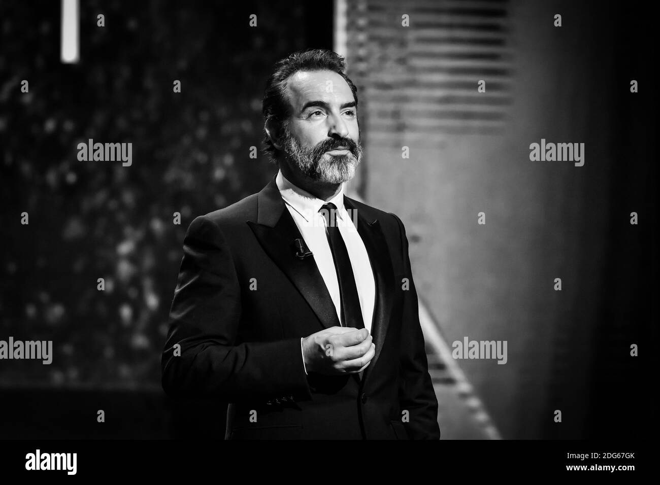 Jean Dujardin bei der 42. Verleihung der Cesar Film Awards am 24. Februar 2017 in der Salle Pleyel in Paris, Frankreich. Foto von Christophe Guibbaud/ABACAPRESS.COM Stockfoto