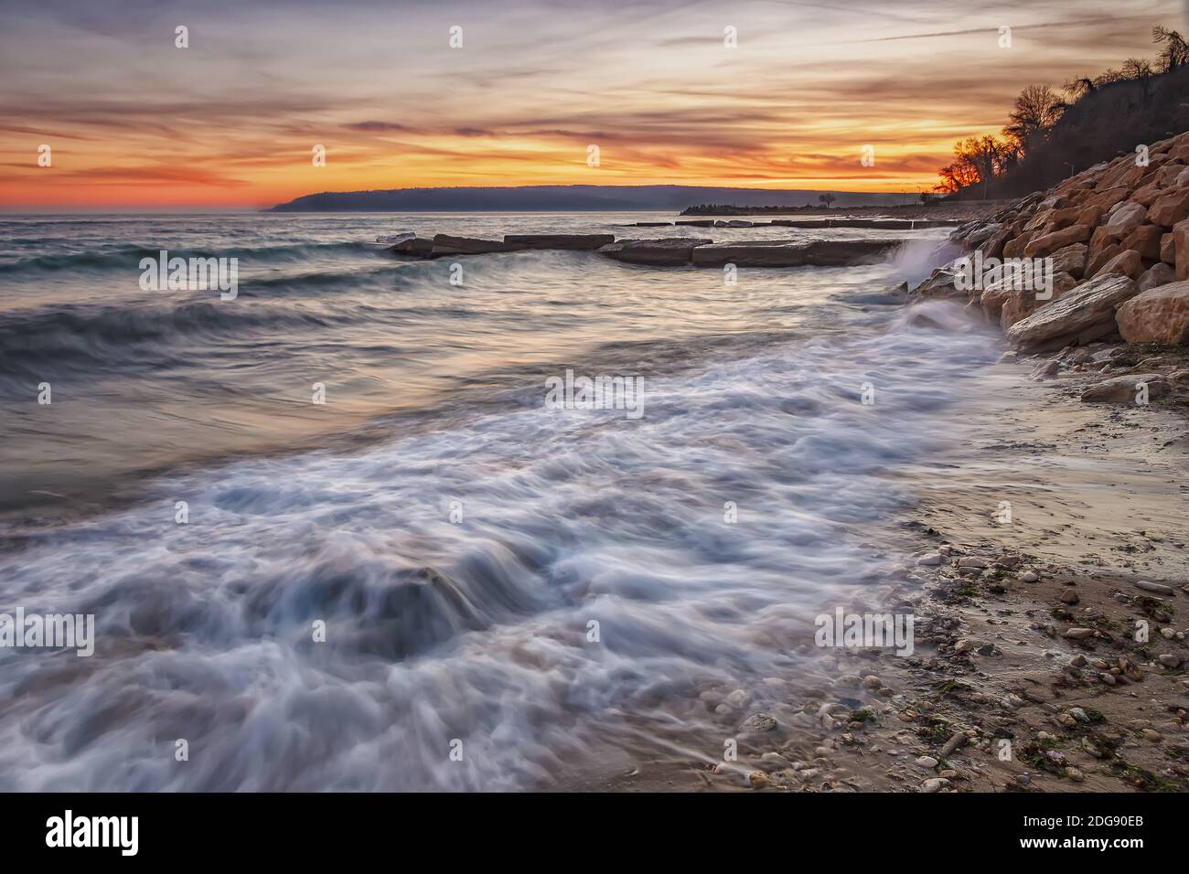 Meer Sonnenuntergang. Stockfoto