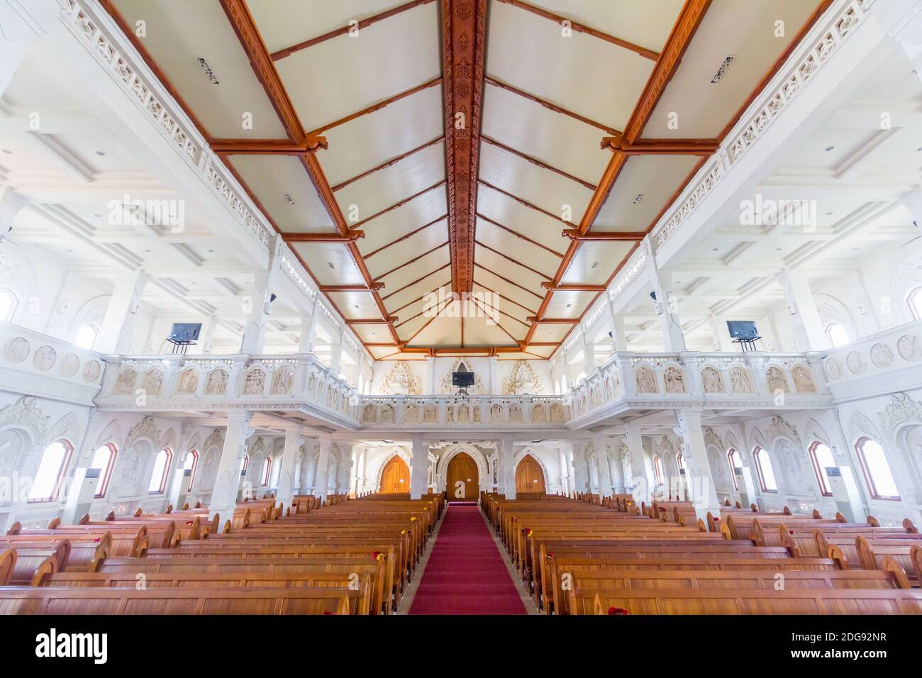 Das Innere der Kathedrale des Heiligen Geistes in Bali, Indonesien Stockfoto