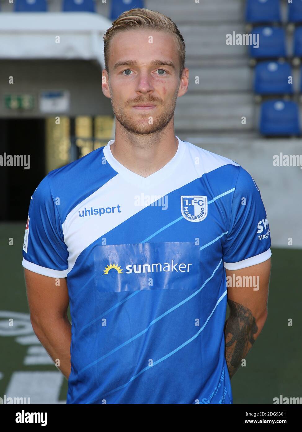 Deutscher Fußballspieler Nils Butzen 1. FC Magdeburg DFB DFL 2 Fußball-Bundesliga-Saison 2018-19 Stockfoto